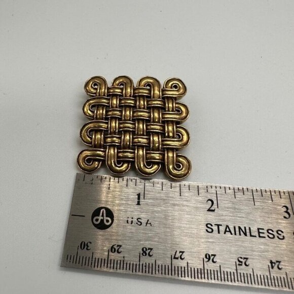 Metropolitan Museum of Art MMA Brooch Gold Tone Celtic Knot Vintage '93 - Picture 6 of 6
